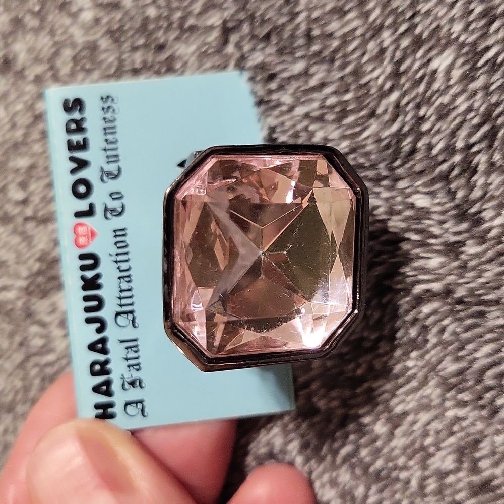 Harajuku Lovers ring